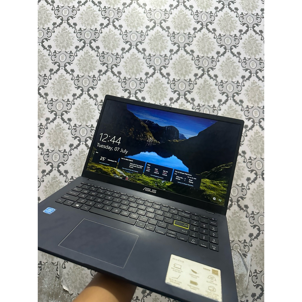 laptop Asuz E510MA