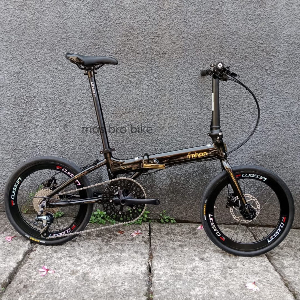 sepeda lipat fnhon blast Discbrake Black Gold 20 inc Shimano Tiagra