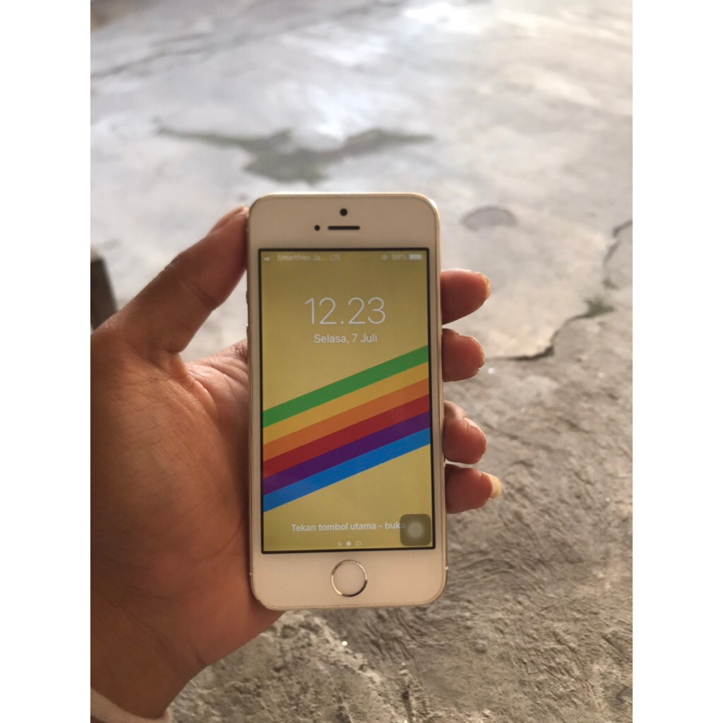 iPhone 5s Gold 16GB Second Original Bebas Reset
