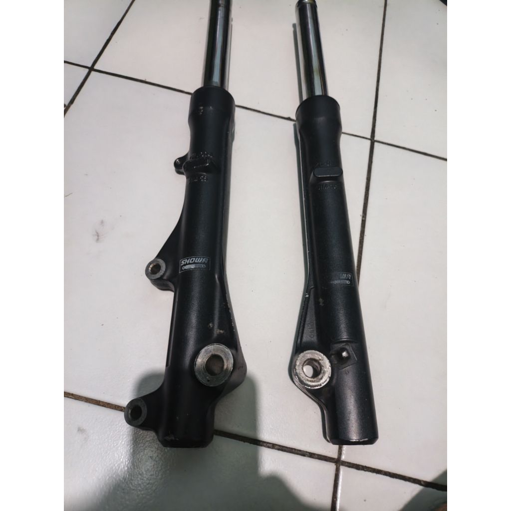 Shockbreaker depan Scoopy 2018 Original