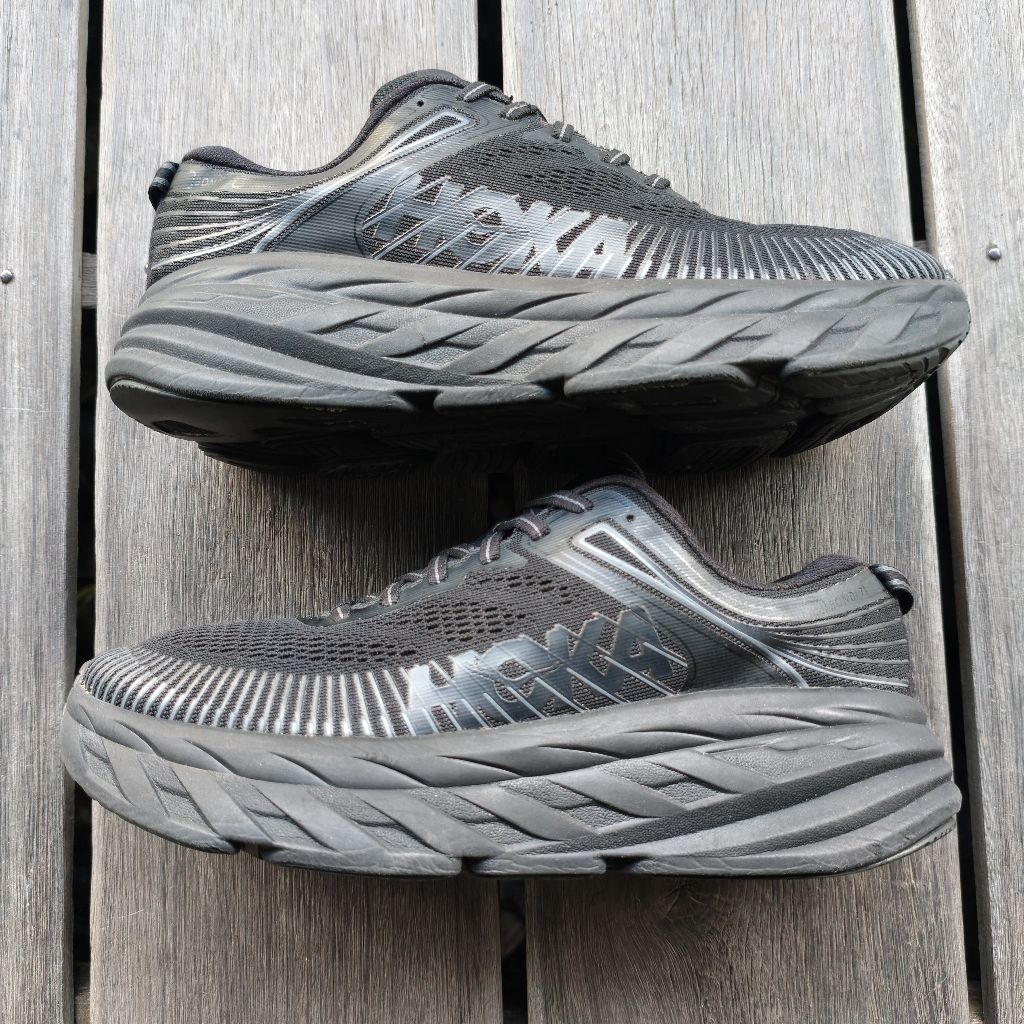 Sepatu running hoka bondi 7 (Second)