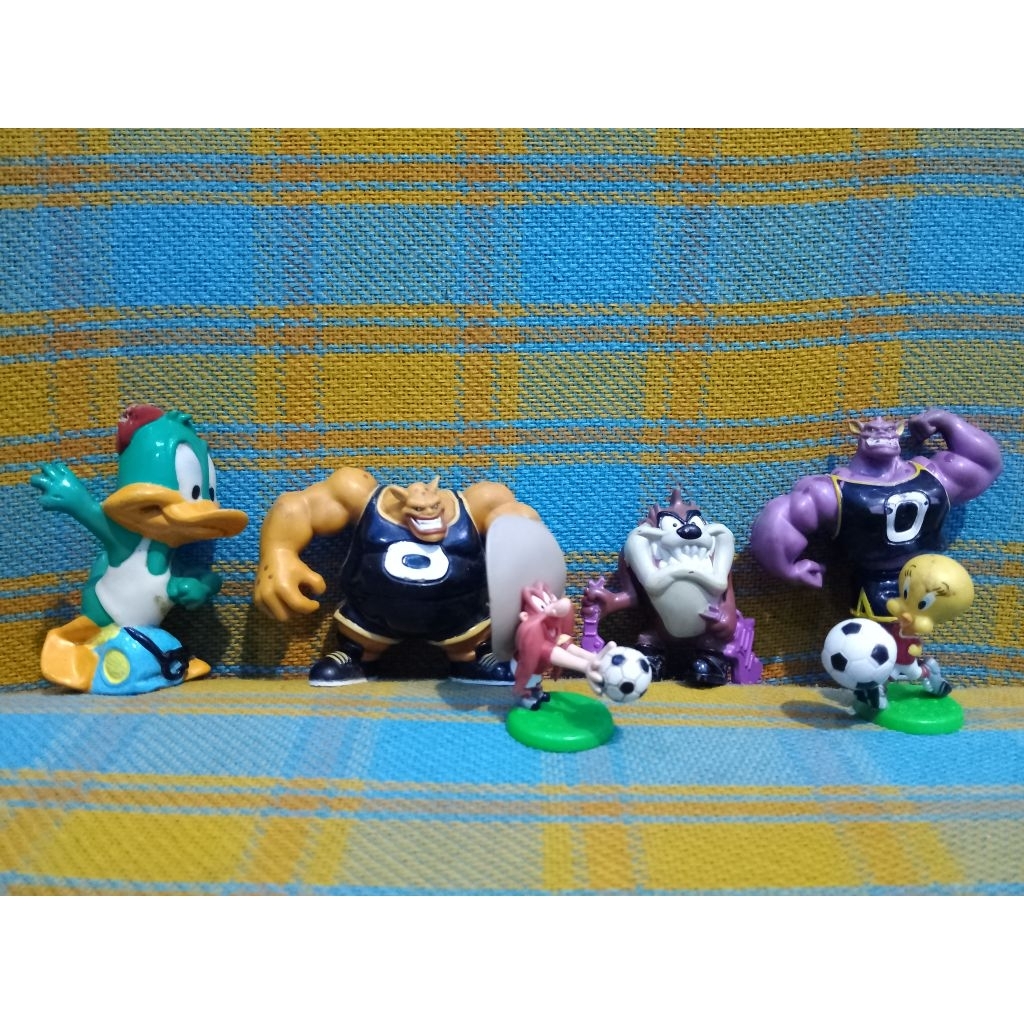 Figure Warner Bros Original Taz Mania Yosemite Sam Looney Tunes Tazmanian Tweety Space Jump