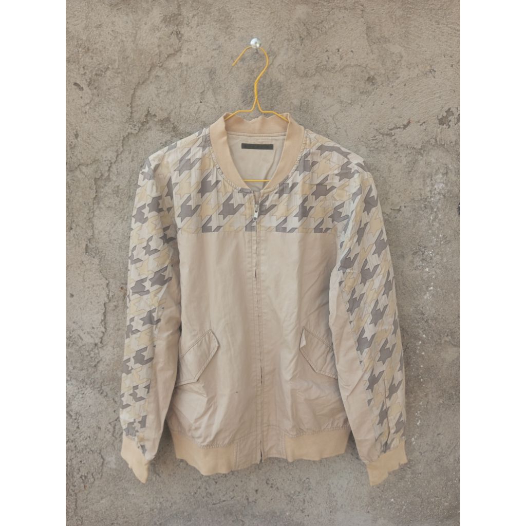 Jacket Discovered