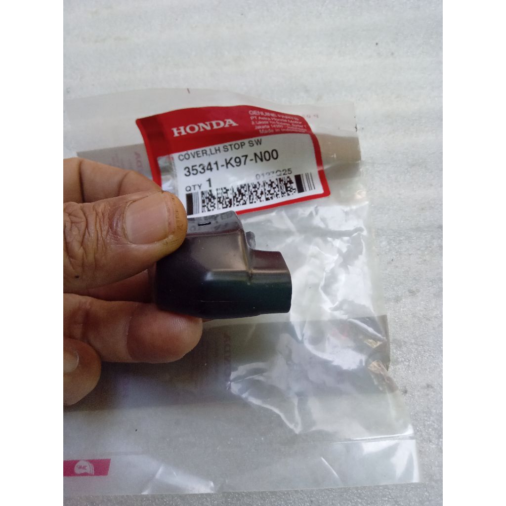 Karet Cover Switch Rem Kiri PCX ADV 150 Original