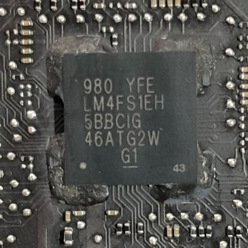 ic SMC LM4FS1EH 980 yfc 980yfc macbook pro 2014 A1502