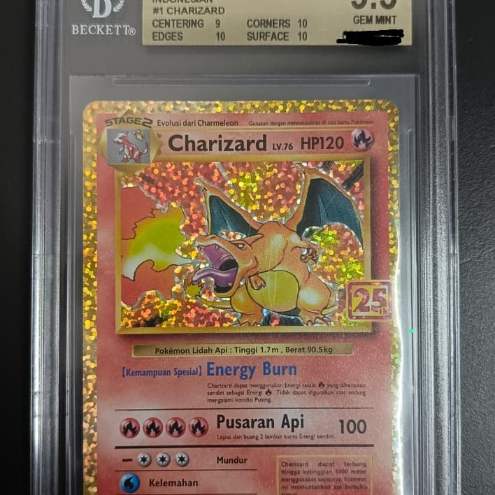 charizard 25th Beckett 9,5