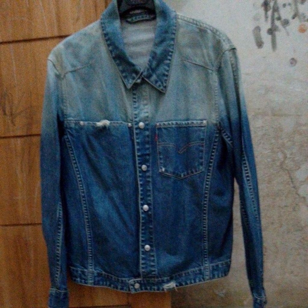 RARE Levis engineerd washing rippet denim jacket