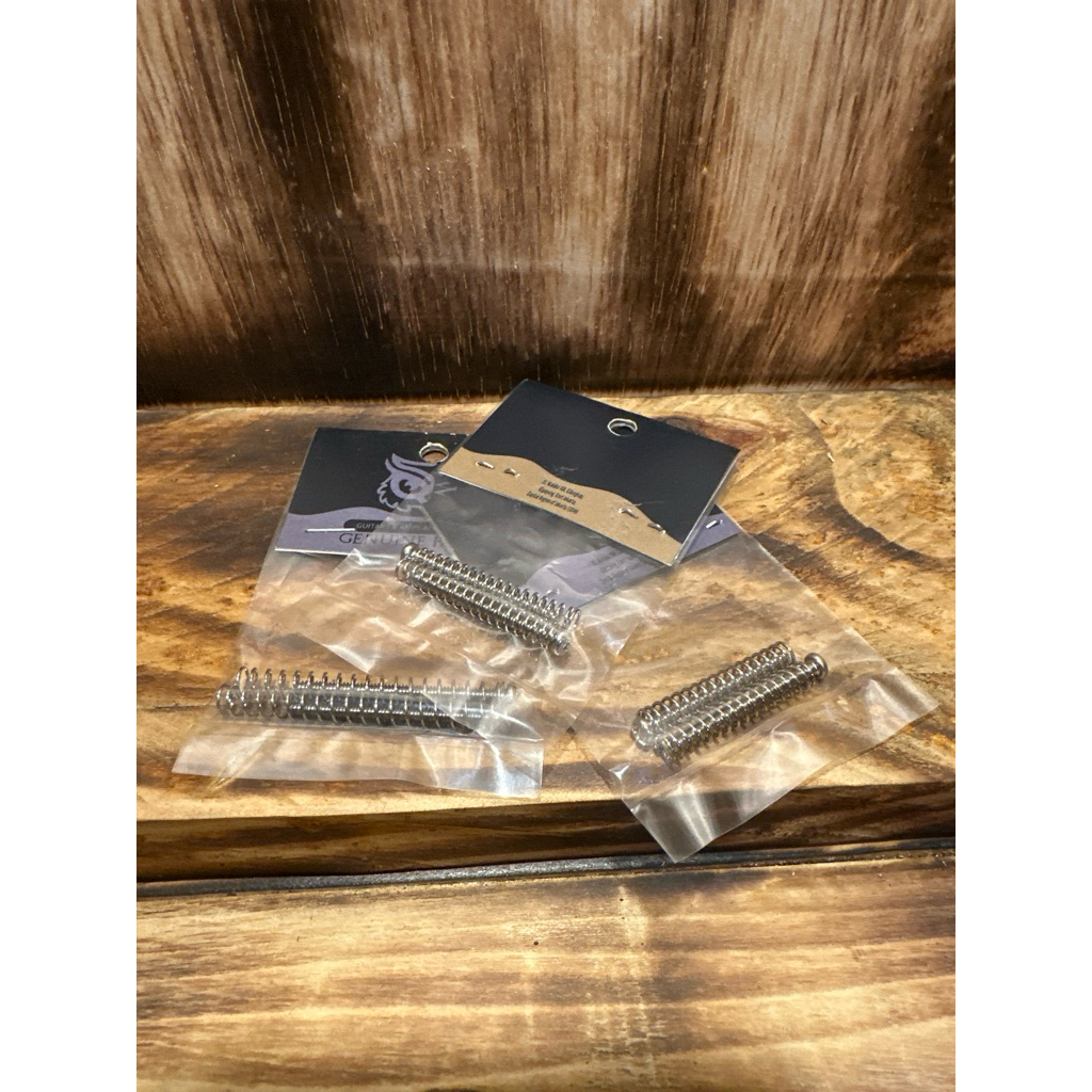 Gibson Pickup Screw and USA spec pickup
