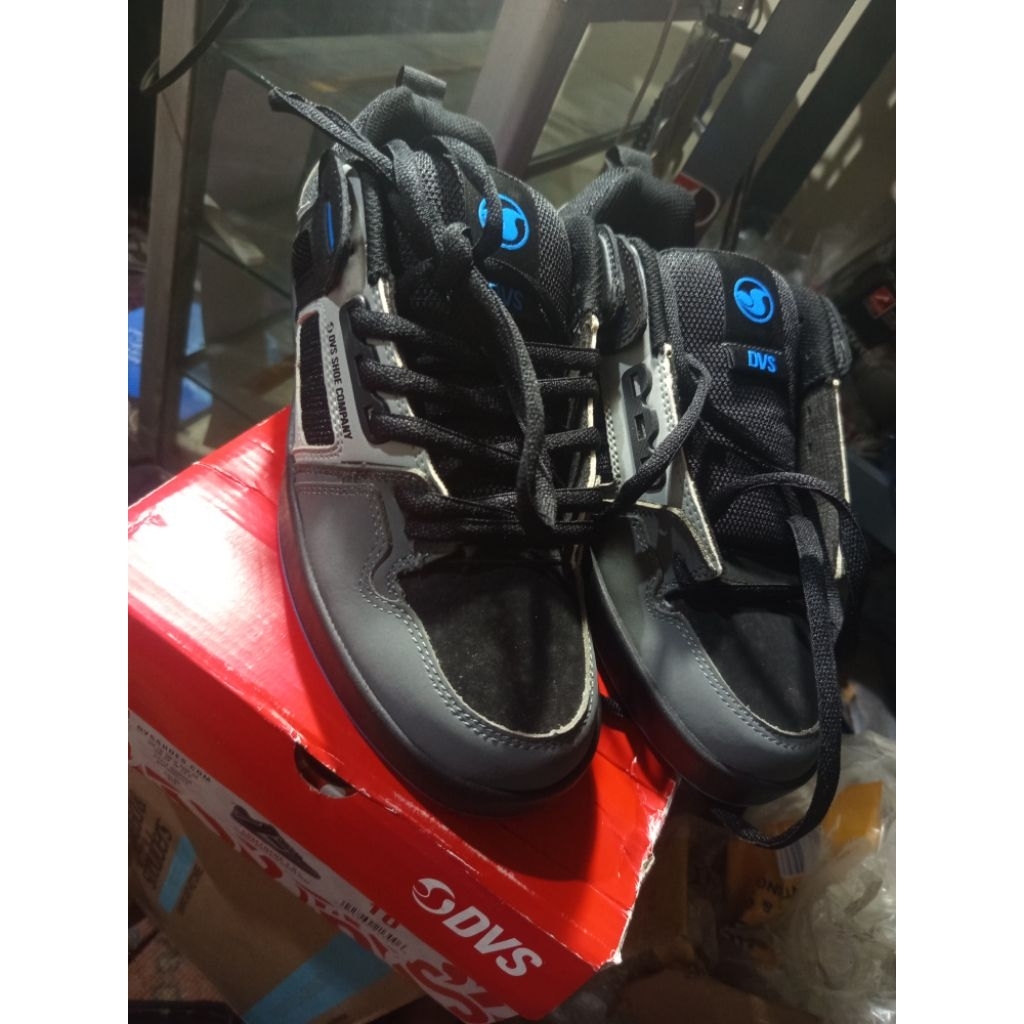 DVS skate SHOE COMPANY Comanche