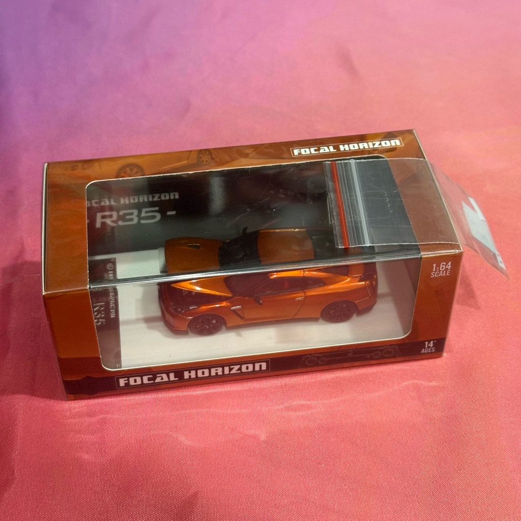 Diecast 1:64 Focal Horizon GT-R R35 Lava Orange