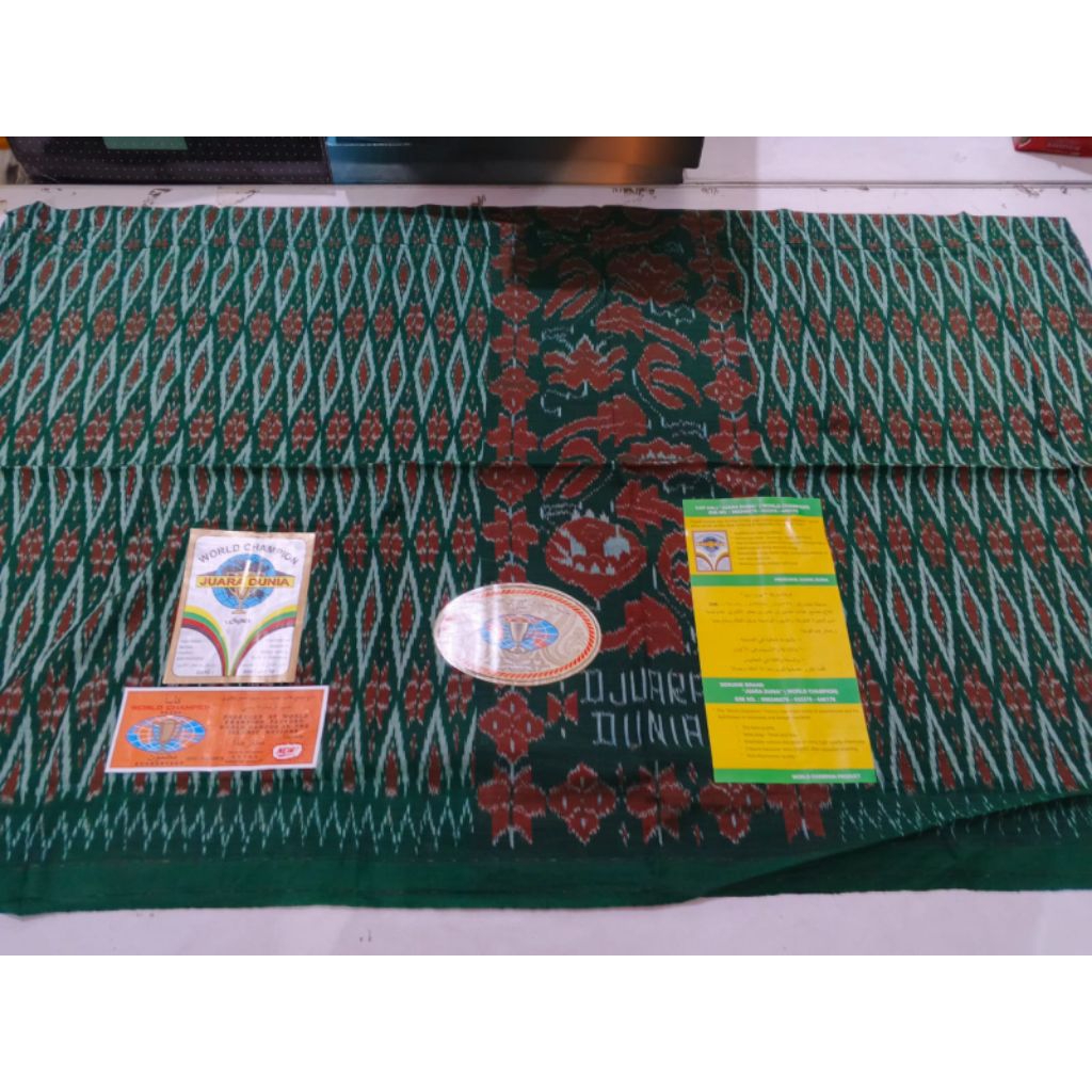 Sarung Goyor Cap Juara Dunia ATBM Jahit Tengah