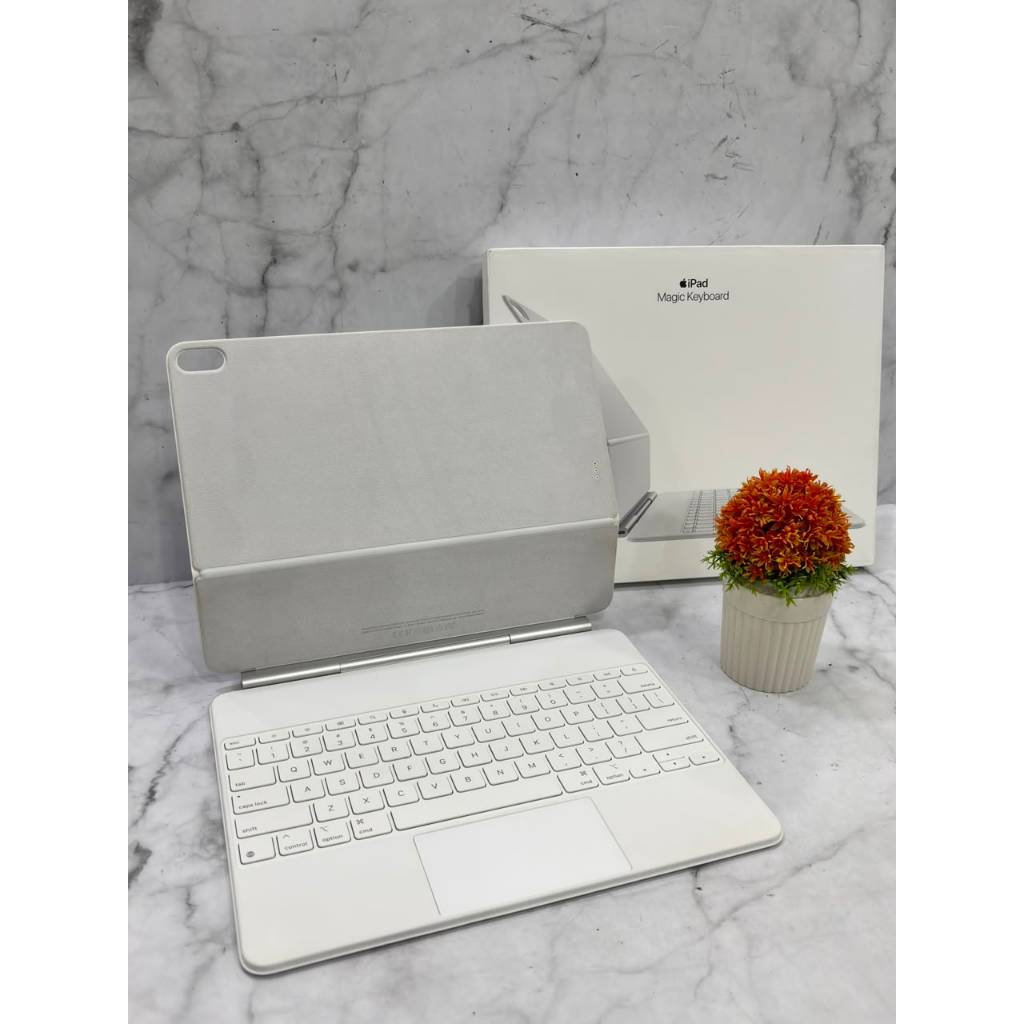 Magic Keyboard iPad Air 13 M3 US English White Second like new Original
