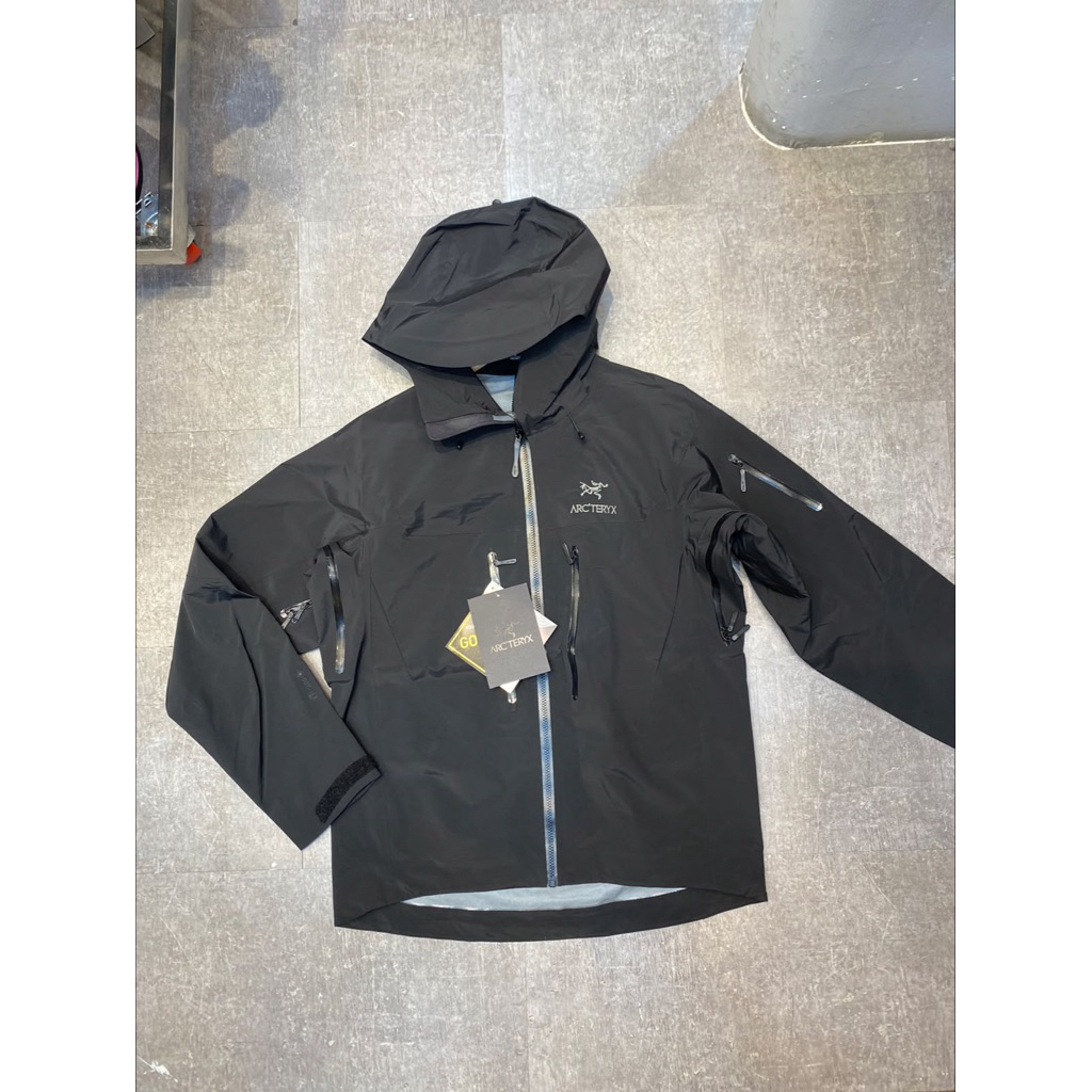 READY ARCTERYX goretex jacket