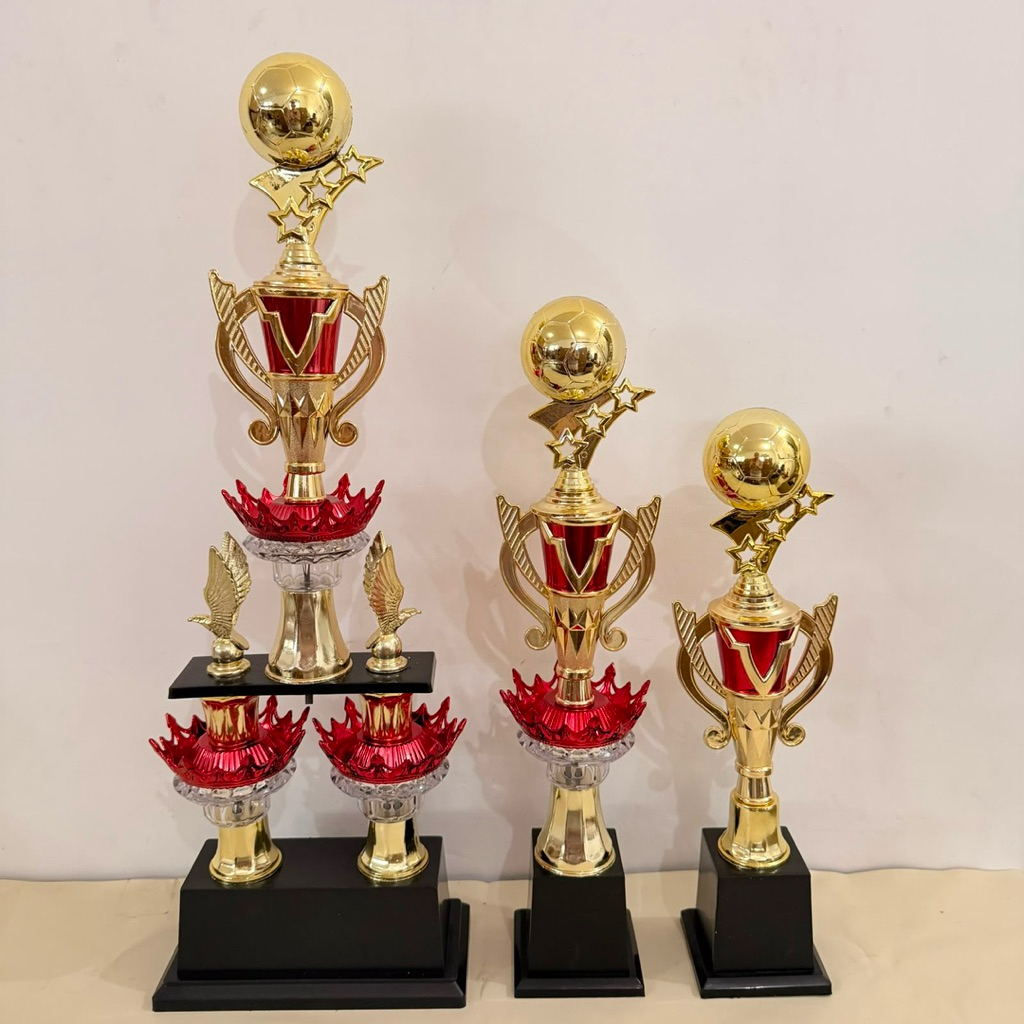 Trophy / Piala Bergilir Sepakbola Futsal 2 Kaki / 2 Part / 1 Part Body Wing