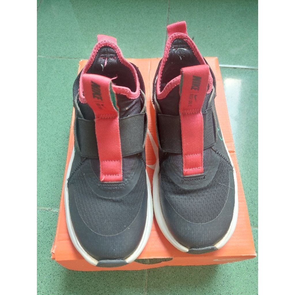 Preloved Nike Flex Plus Size 31