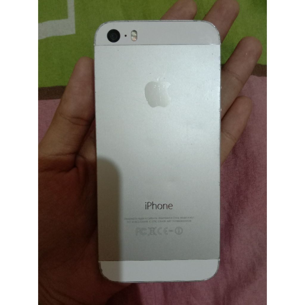 ip/iPhone 5s BACA DESKRIPSI