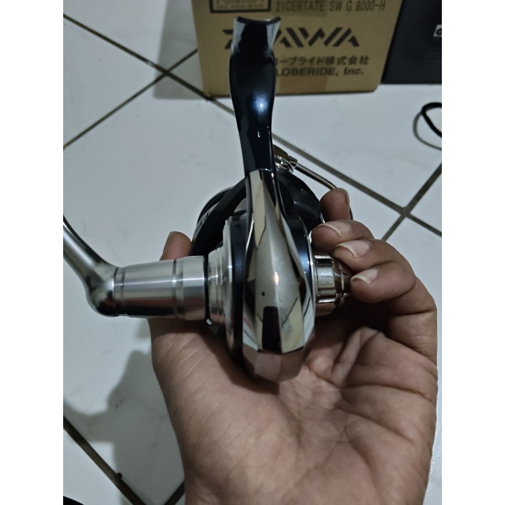 Reel daiwa certate 8000 H