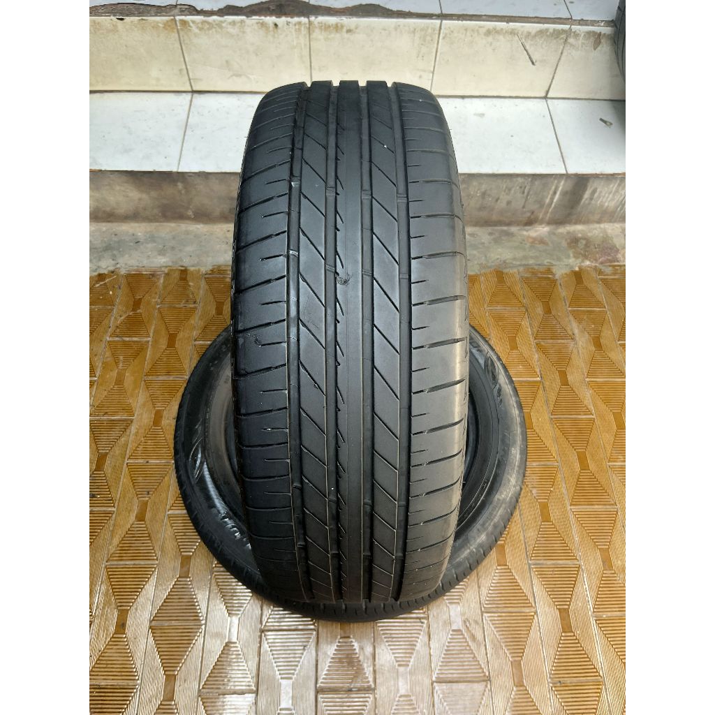 Ban Bridgestone Turanza T005A  215 55 r18  1Pcs