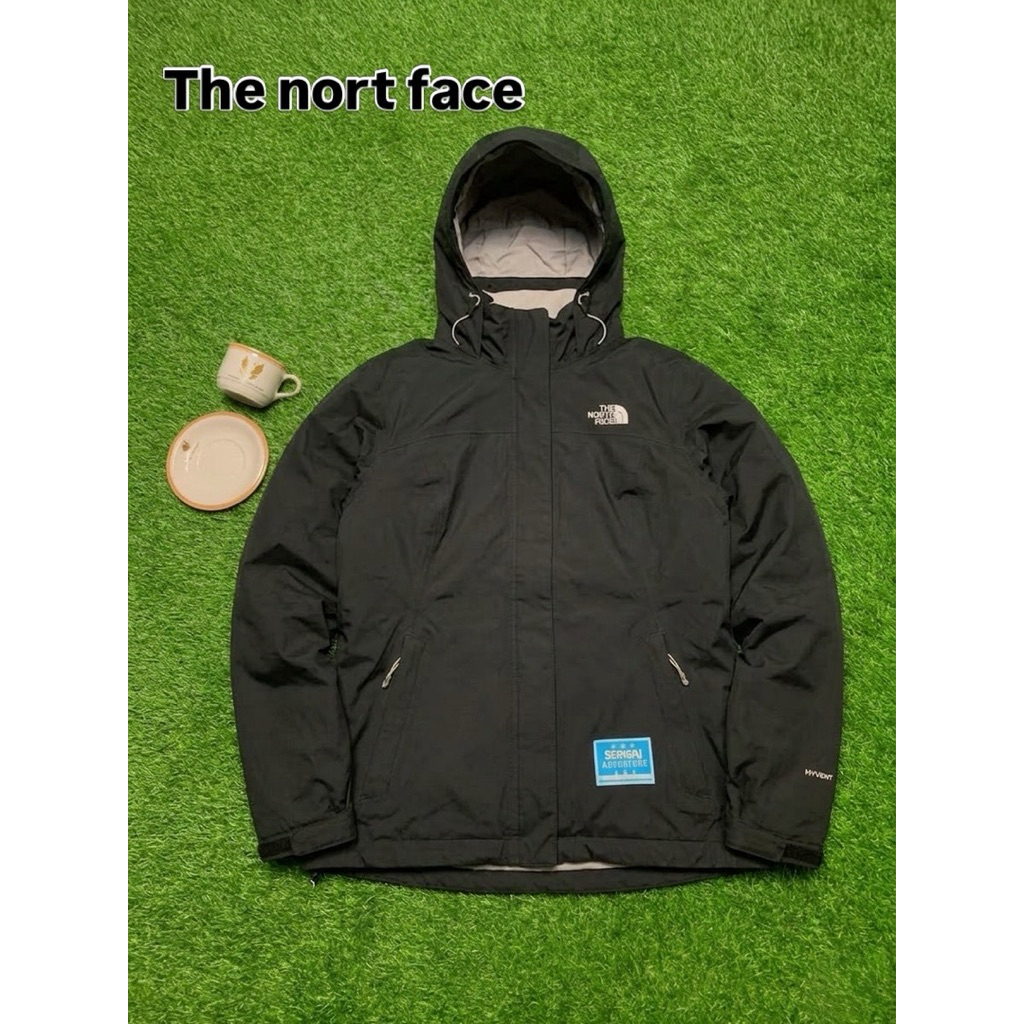 jaket outdoor The North Face Hyvent second original