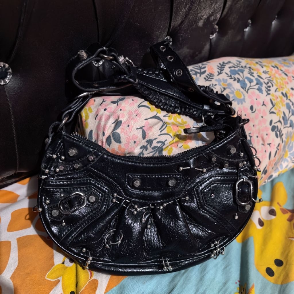 PL TAS ALA BALENCIAGA STUDD