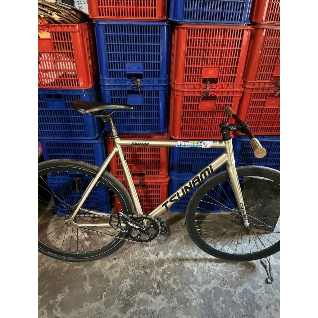 sepeda fixie tsunami