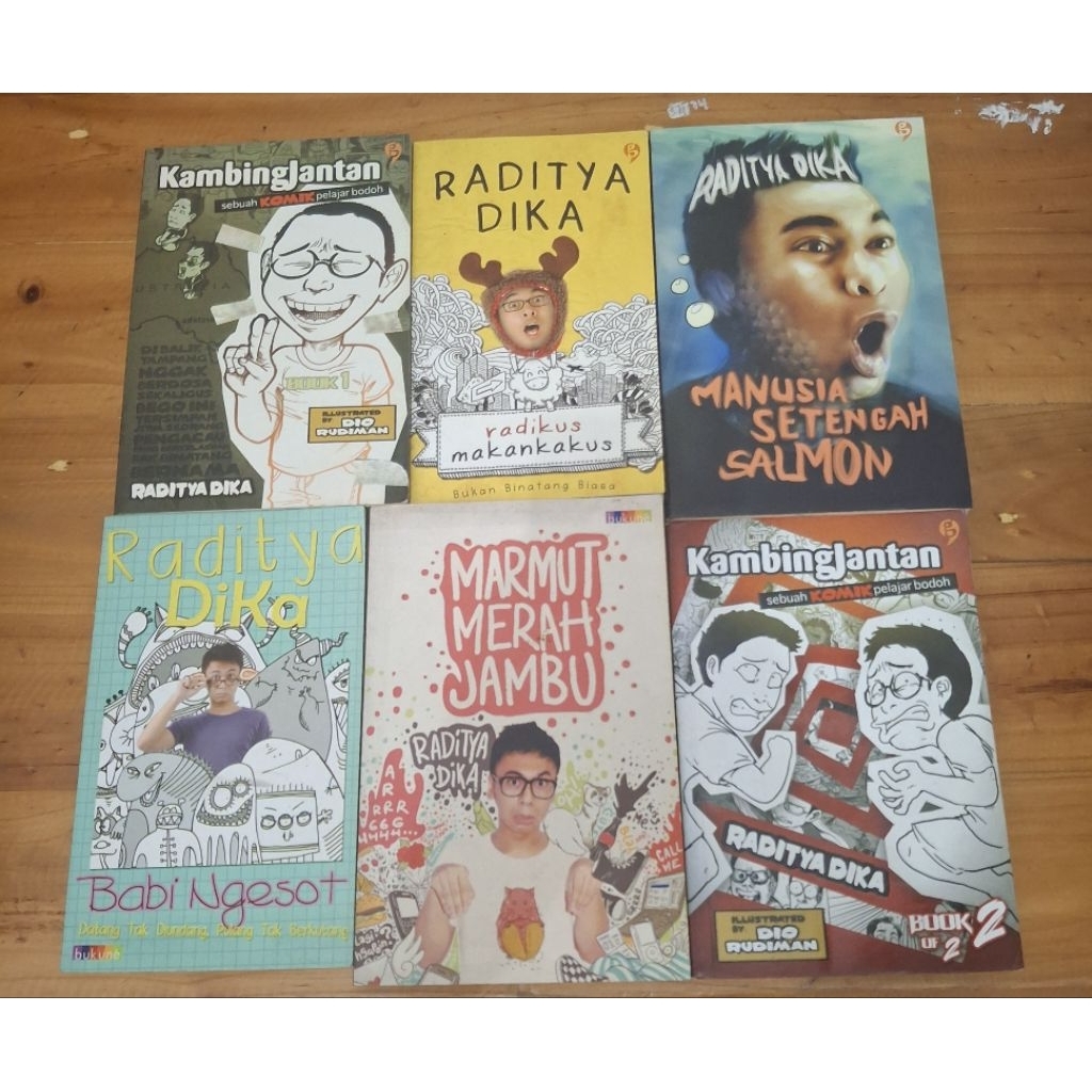 Buku Raditya Dika Cinta Brontosaurus