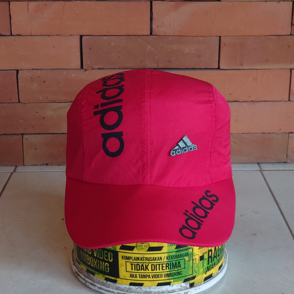 TOPI RUNNING ADIDAS