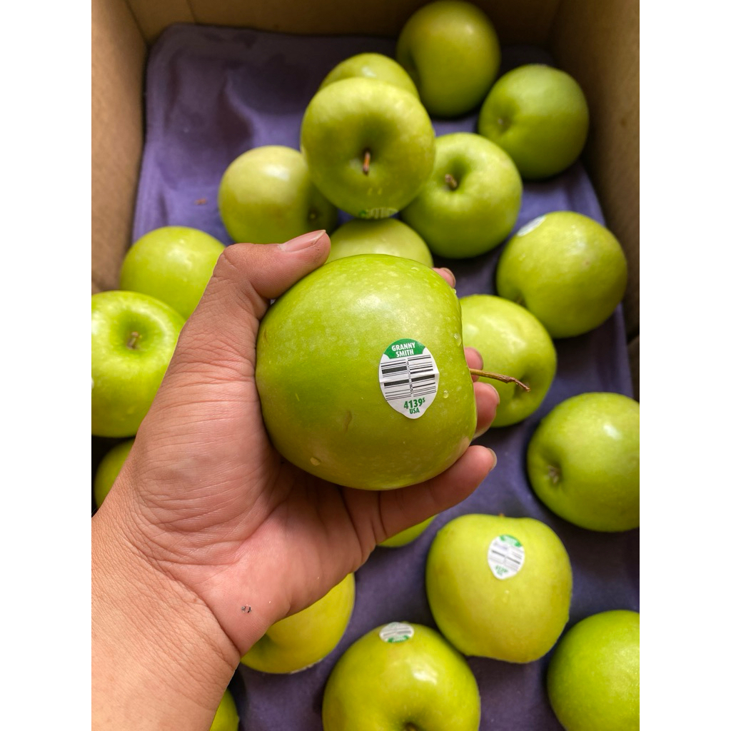 Buah apel granny smith / apel granny smith / apel hijau