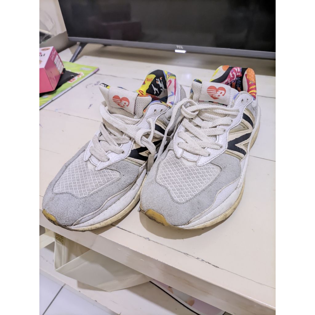 sepatu NB 5740 putih