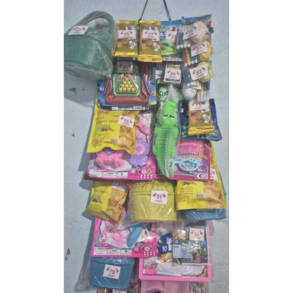 CABUTAN BERHADIAH MAINAN ANAK