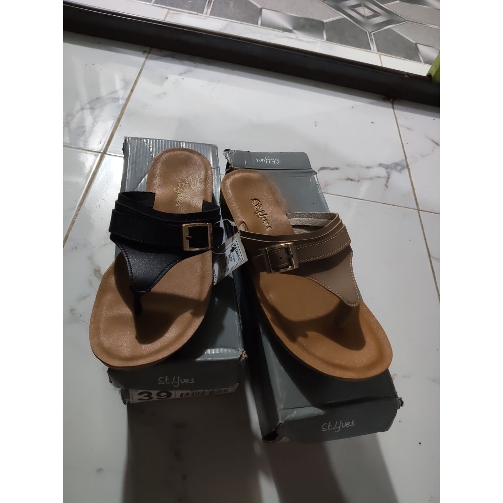 sandal St yves