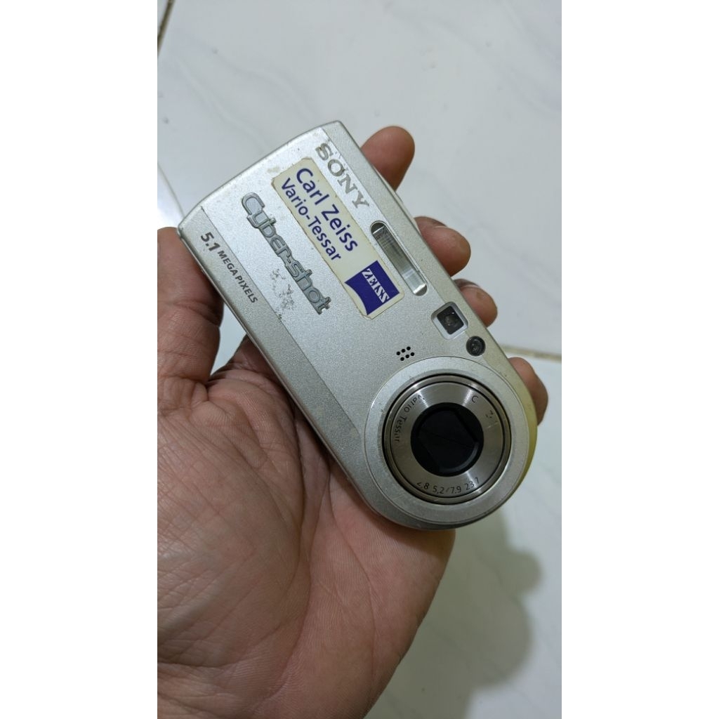kamera digital sony