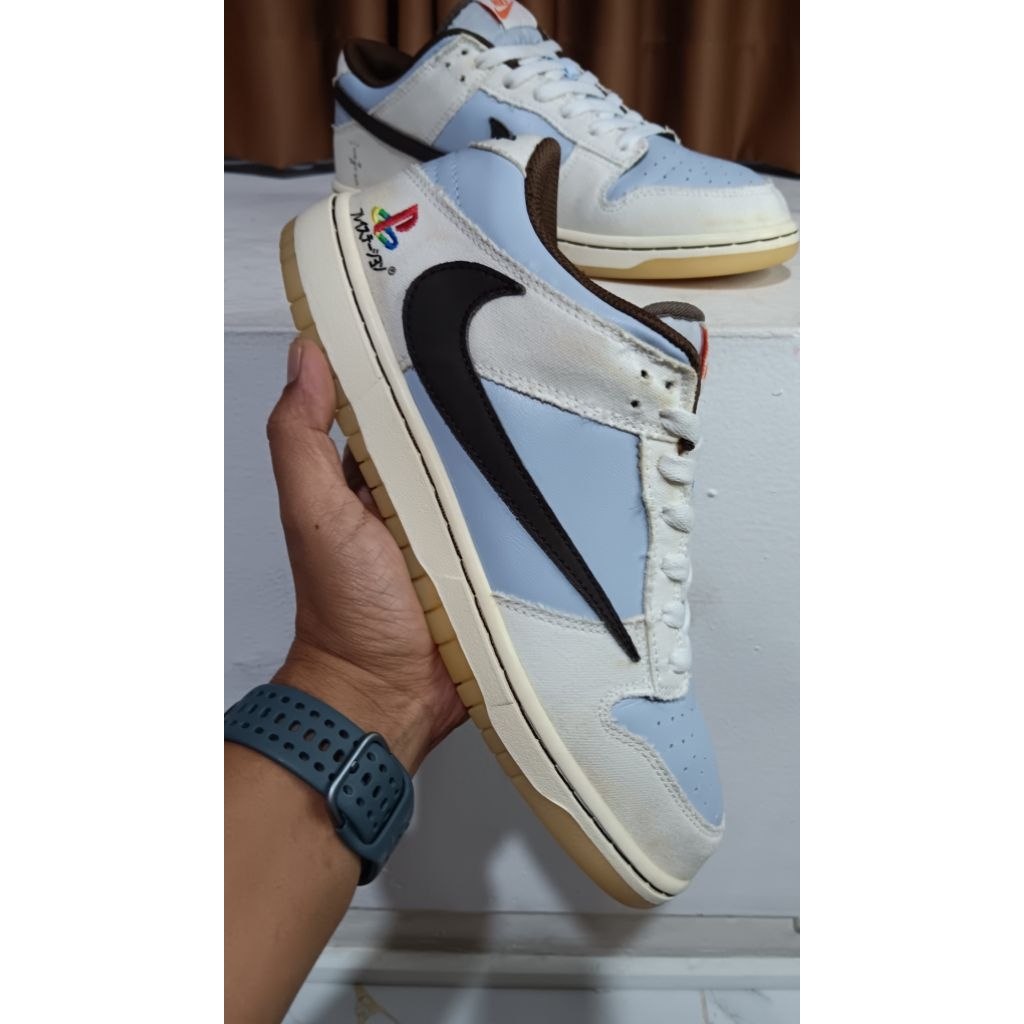 sepatu sb dunk playstation