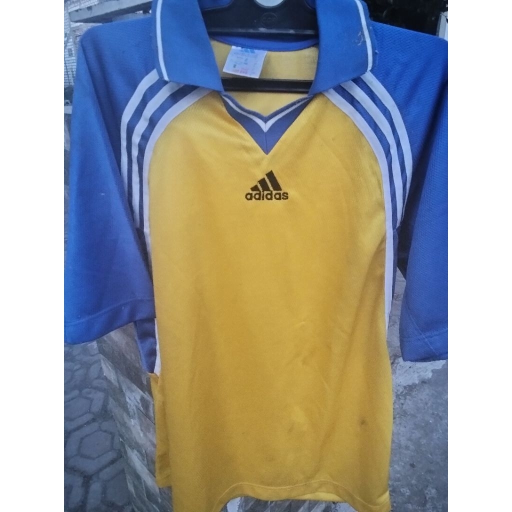 PL kaos olahraga