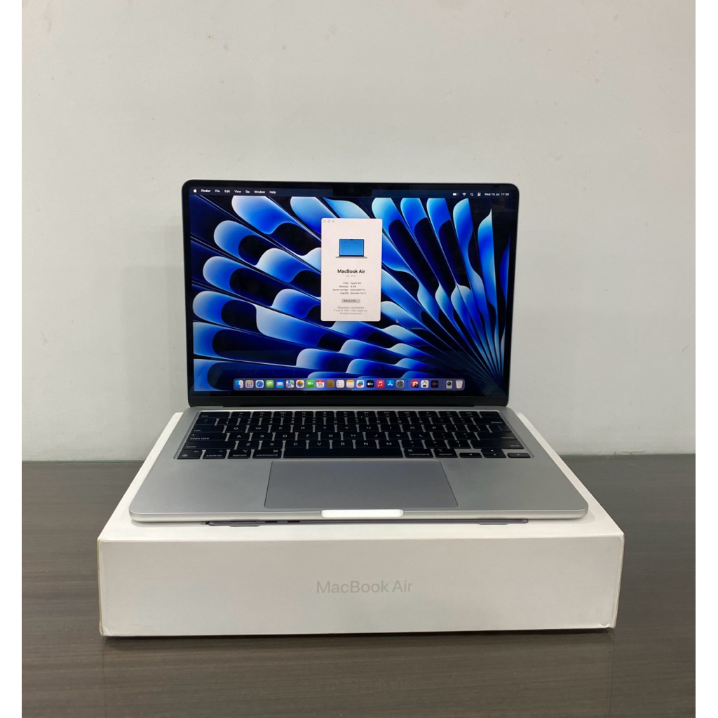 MacBook Air M2 2022 16GB 256GB
