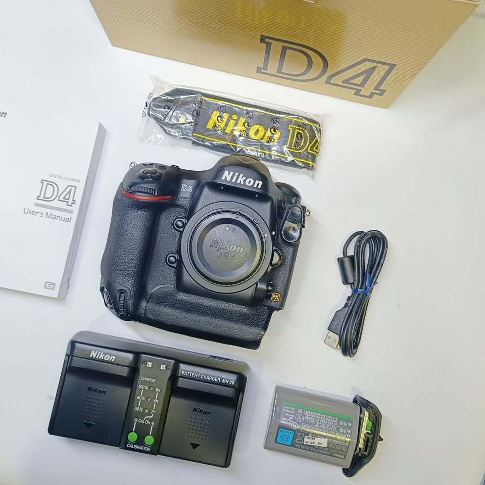 Nikon D4 Body Only - Mulus (D)Y898