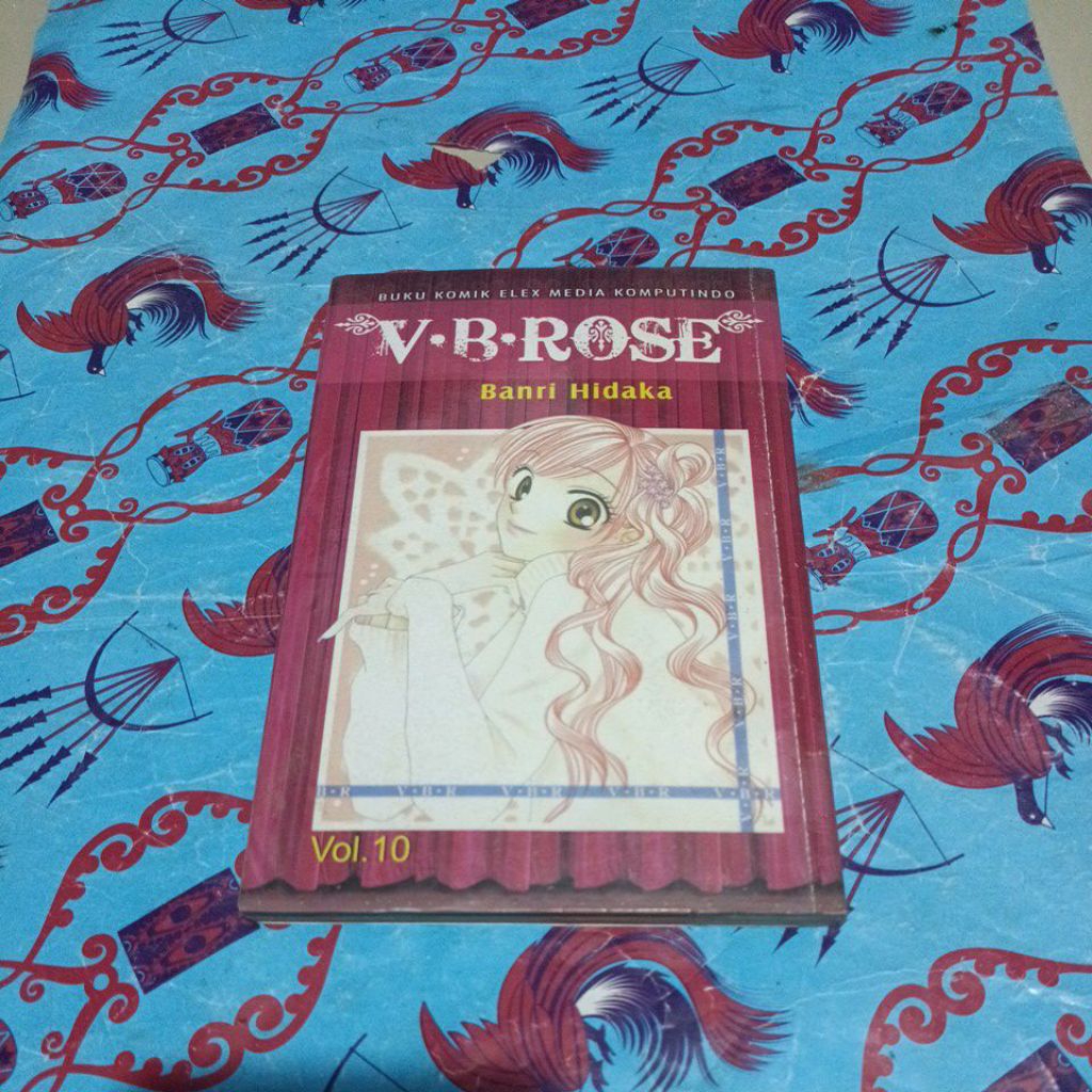 Komik VB ROSE VOLUME 10