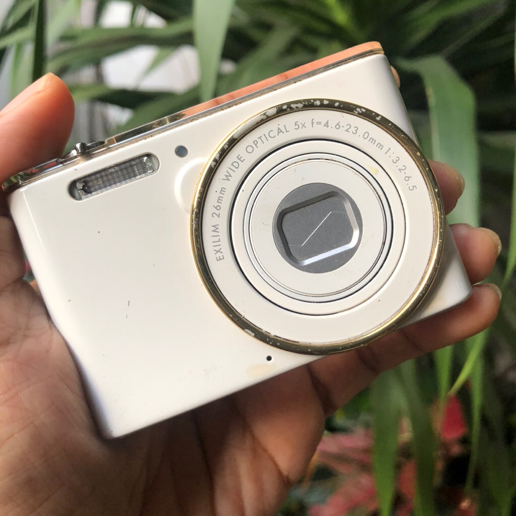 casio exilim EX-JE10