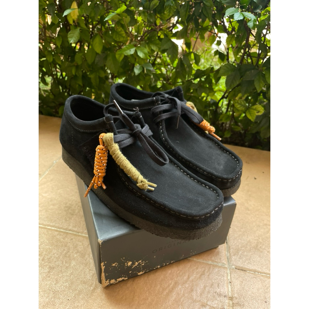 Clarks Wallabee Black Suede Original