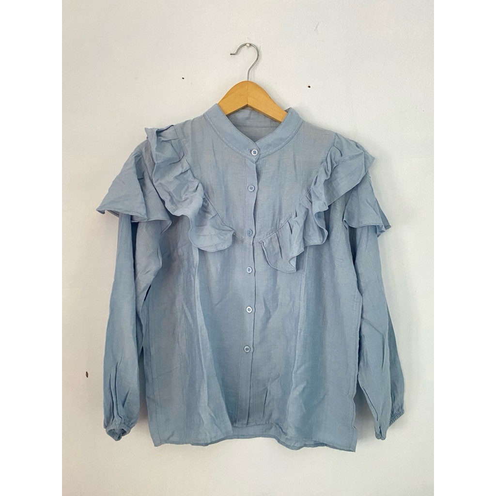 blouse baby blue