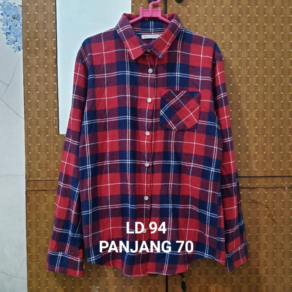 KEMEJA MERK BROWNY STANDARD FLANEL RED BLUE PRELOVED