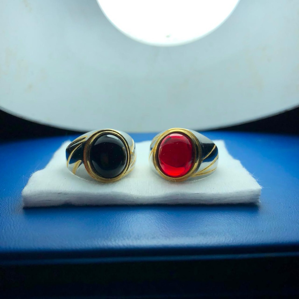 Cincin Delima Wijaya Asli Merah dan Hitam