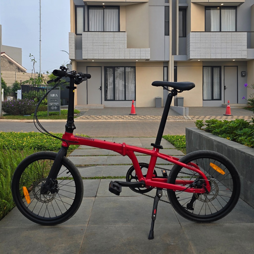 Sepeda Lipat DOMINATE Coupe Comp Folding Bike Red / Seli DOMINATE Coupe Comp Size 20 Inch