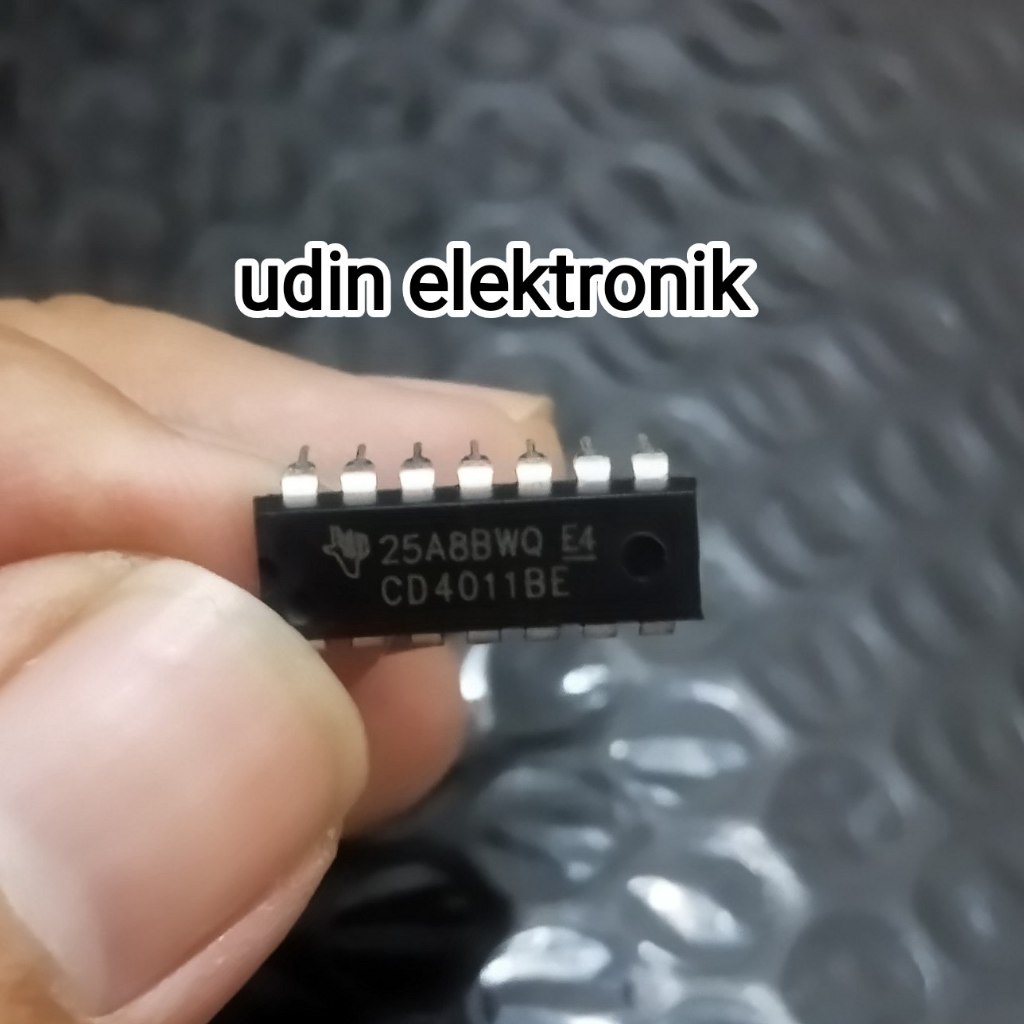 IC CD4011BE CD 4011 BE CD4011