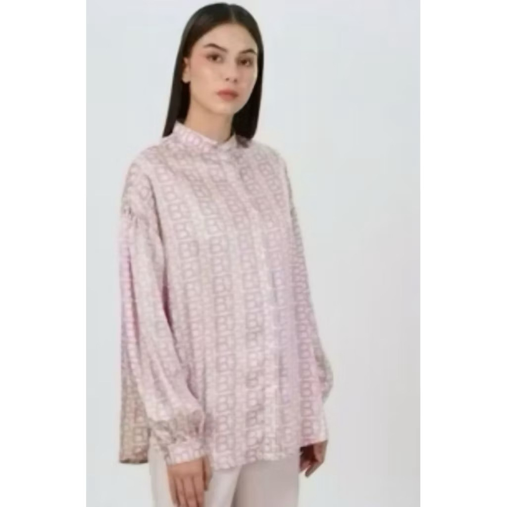 Benang Jarum- BJ monogram x shopee soze S, NEW
