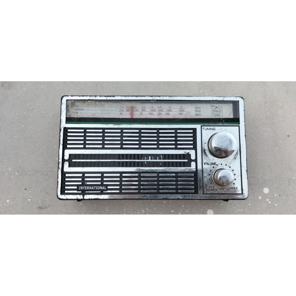 Radio jadul kecil