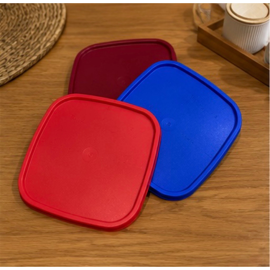Tutup MM Square Tupperware