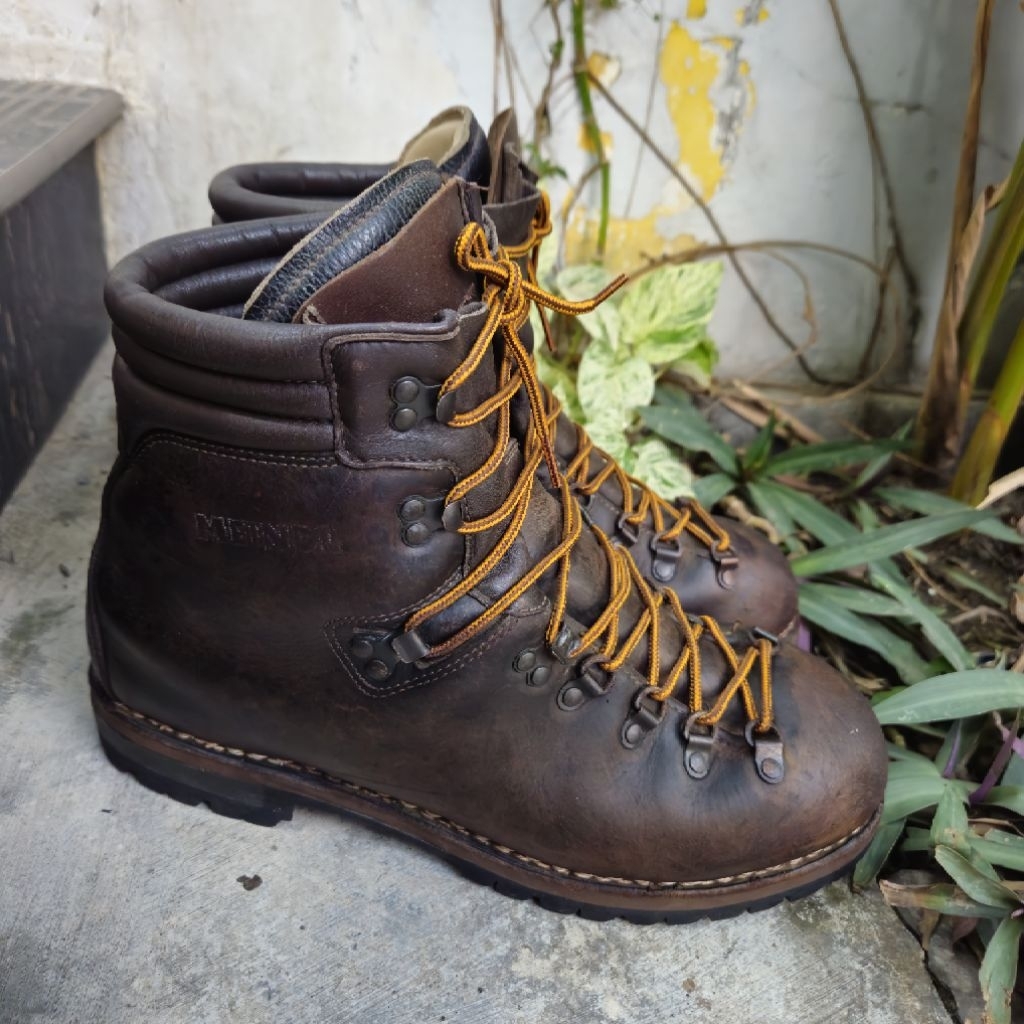 sepatu boots second monkey meindl size 45(30cm)