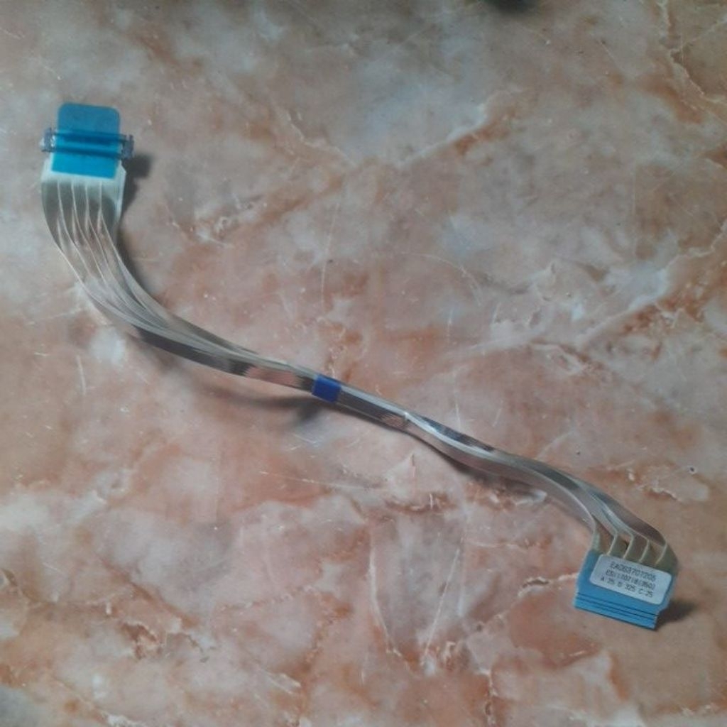 Kabel lvds tv led LG 22MT48AF 30 pin bolak balik 33 cm