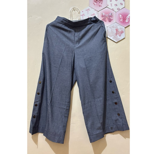 CELANA KULOT WANITA PRELOVED GRAPHIS